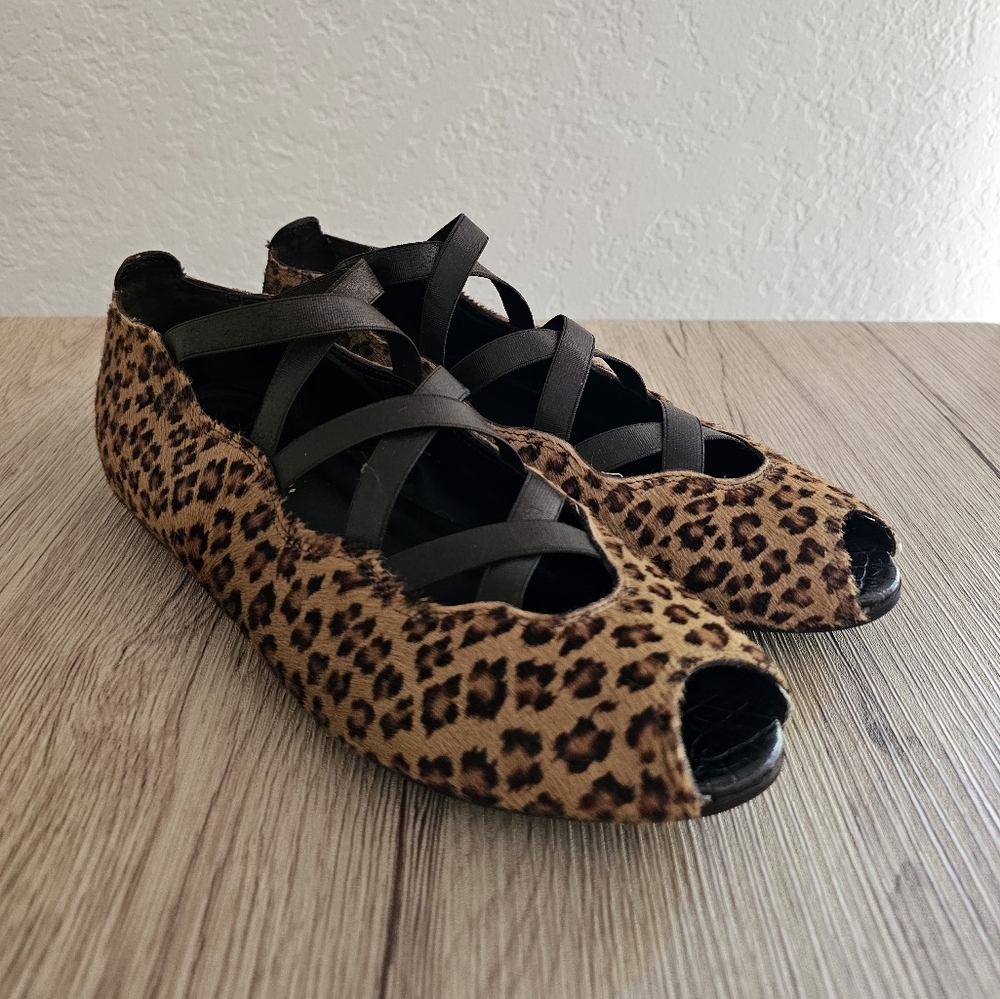 Donald J.Pliner pony hair leopard print‎ ballet flats size 7